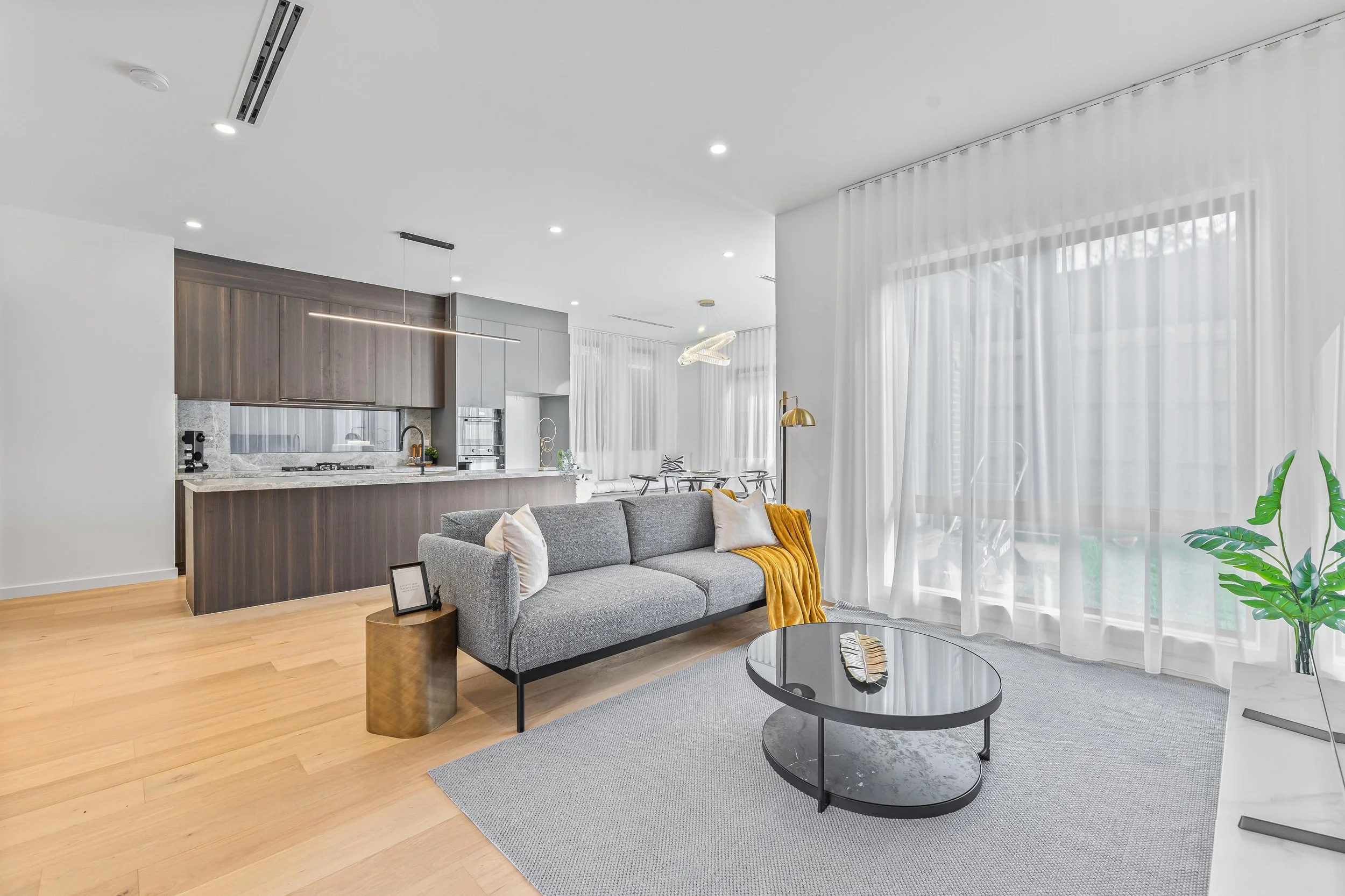 Mont Albert - 92 Kenmare Street, Mont Albert, VIC 3127 - Townly - 22.jpg