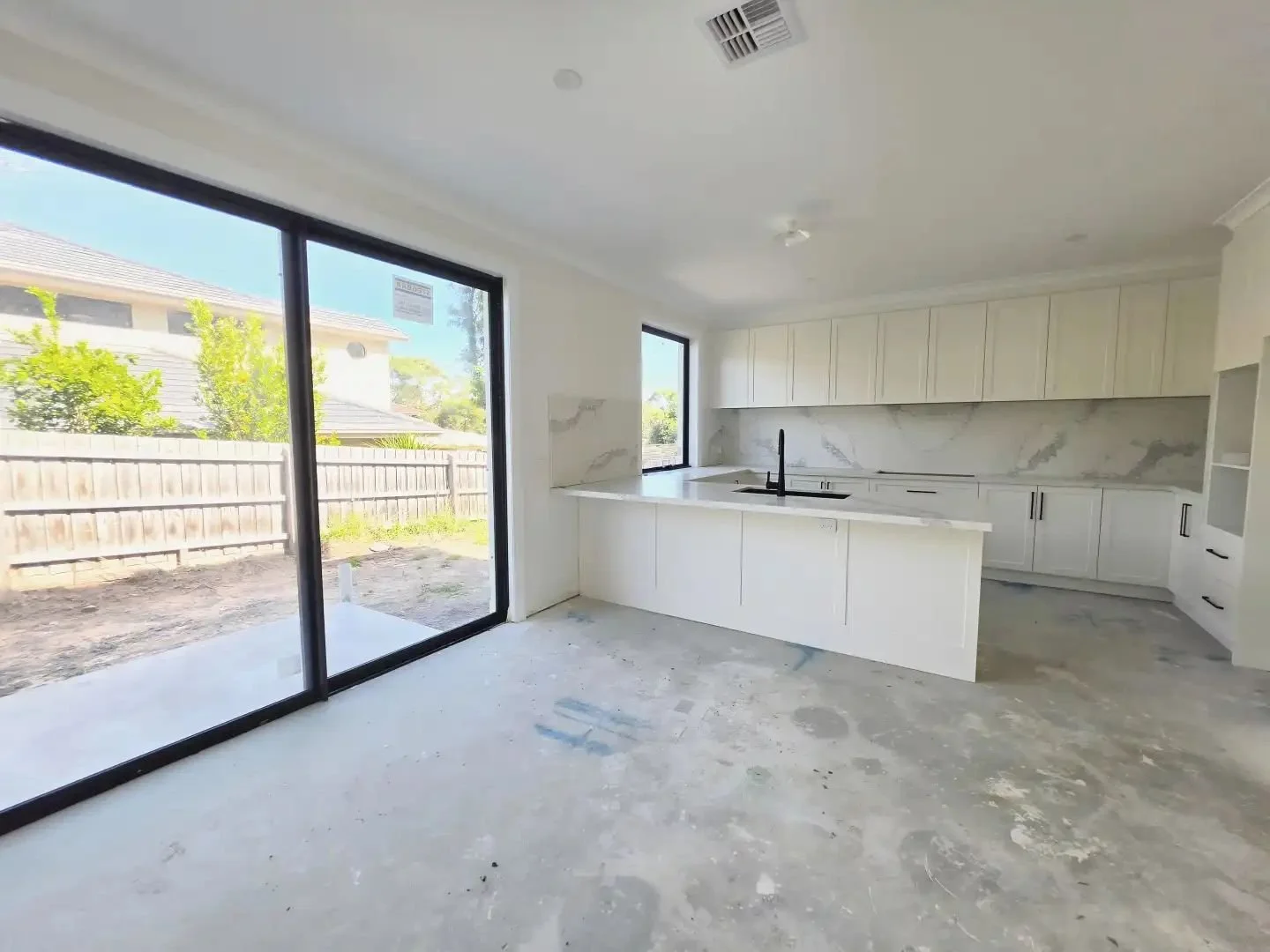 Mount Waverley - 12 Wingate Avenue, Mount Waverley, VIC 3149 - Townly - 12.jpg