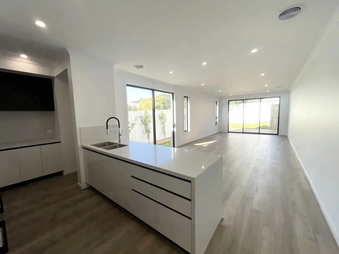 Parkdale - 12B Victoria Street, Parkdale, VIC 3195 - Townly - 8.jpg