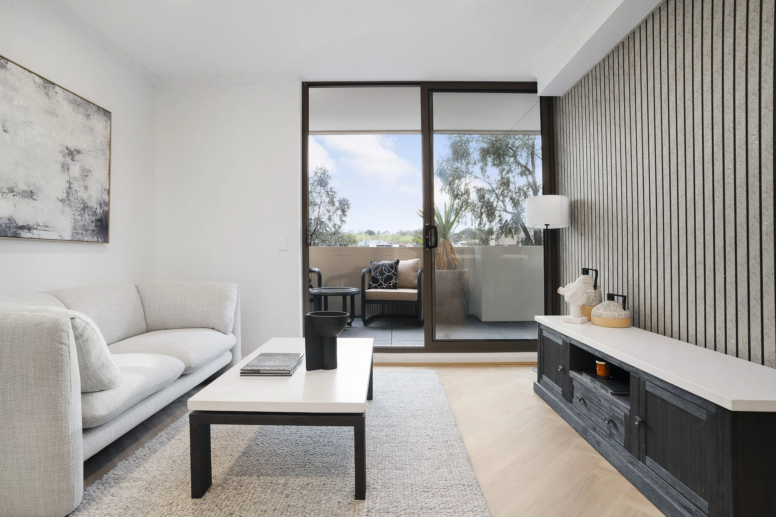 Heidelberg - 1 Vine Street, Heidelberg, VIC 3084 - Townly - 4.jpg
