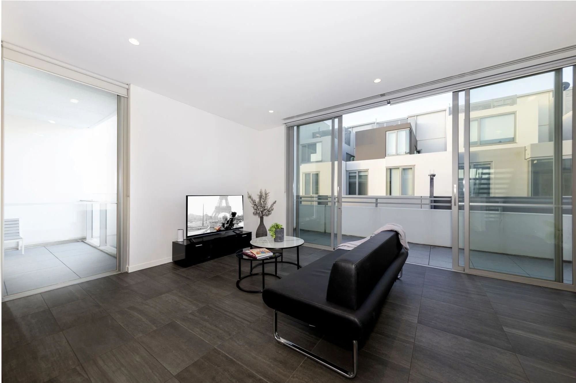 Docklands - 104 South Wharf Drive, Docklands, VIC 3008 - Townly - 18.jpg
