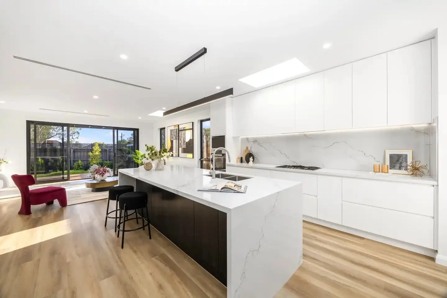 Mount Waverley - 24A Albert Street, Mount Waverley, VIC 3149 - Townly - 2.jpg