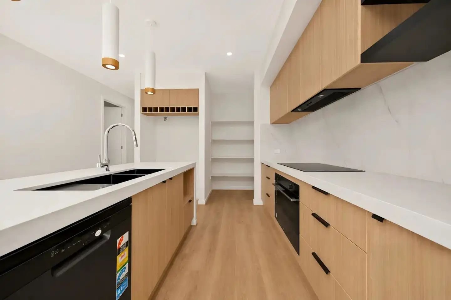 Werribee - 25 Gambusia Road, Werribee, VIC 3030 - Townly - 9.jpg