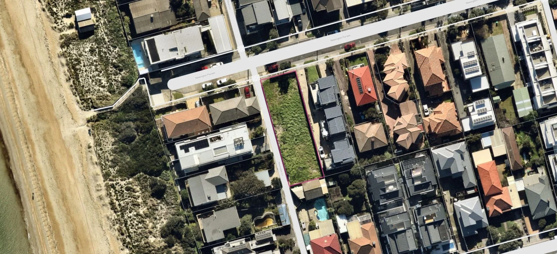 16 Newington Parade