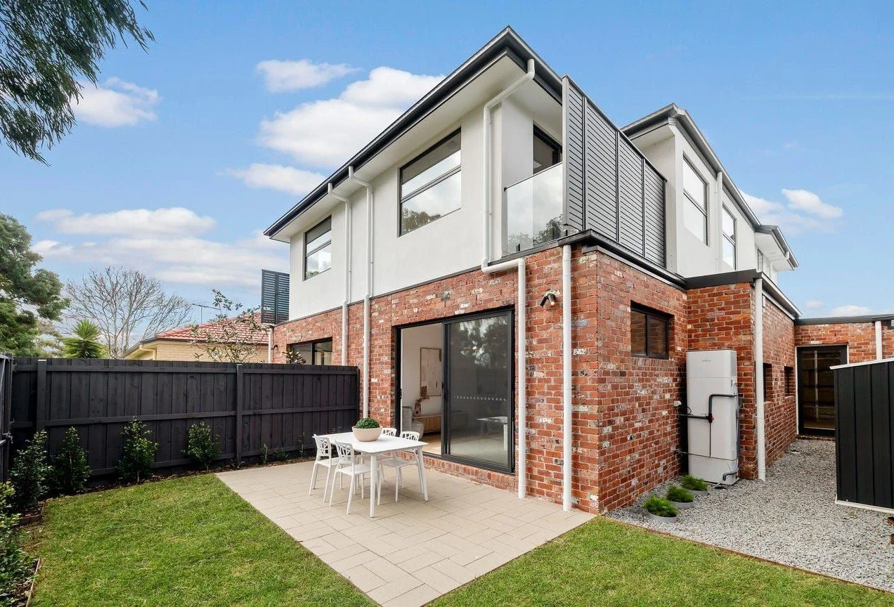 Mentone - 17 Southern Road, Mentone, VIC 3194 - Townly - 3.jpg