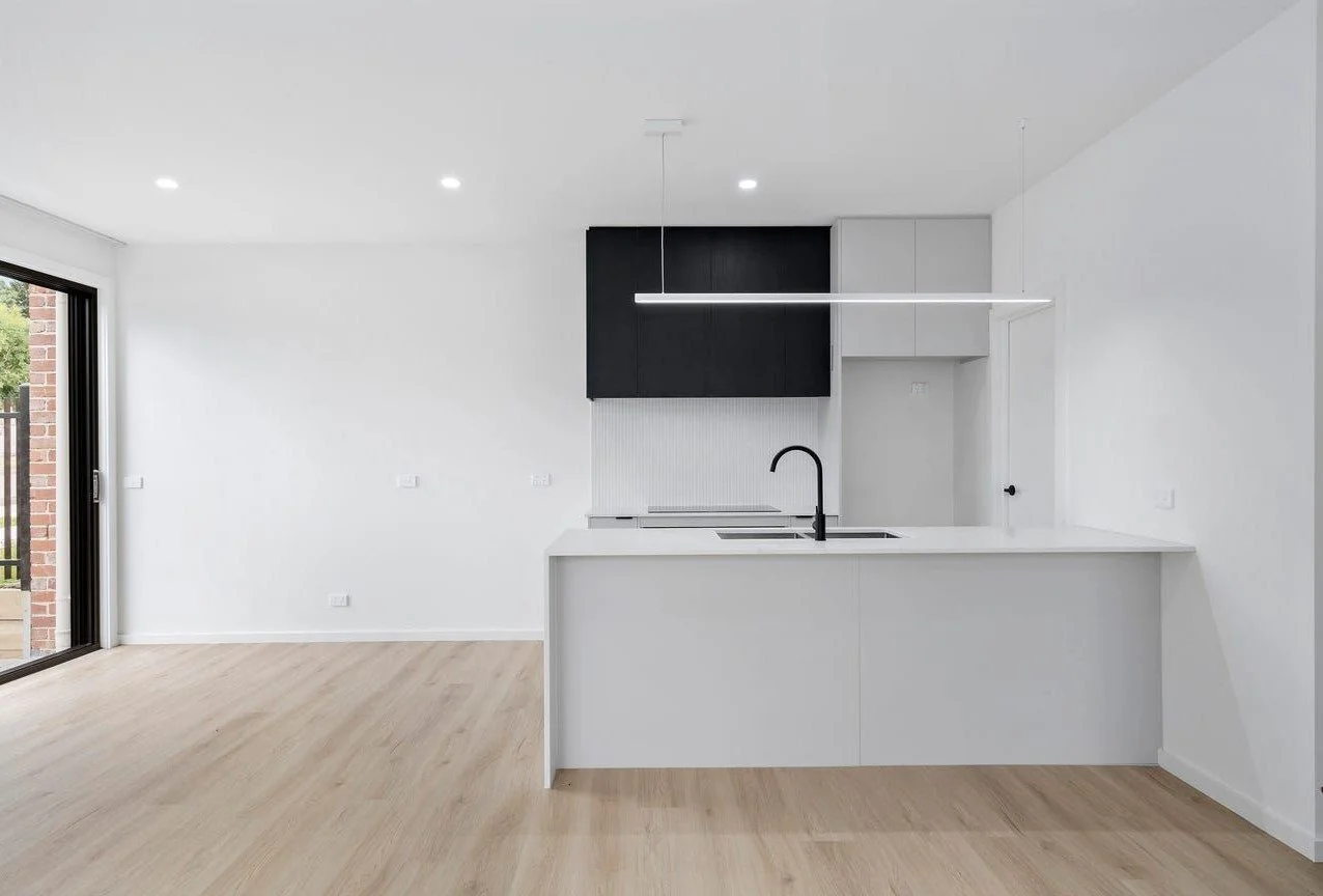 Reservoir - 18 Cuthbert Road, Reservoir, VIC 3073 - Townly - 7.jpg