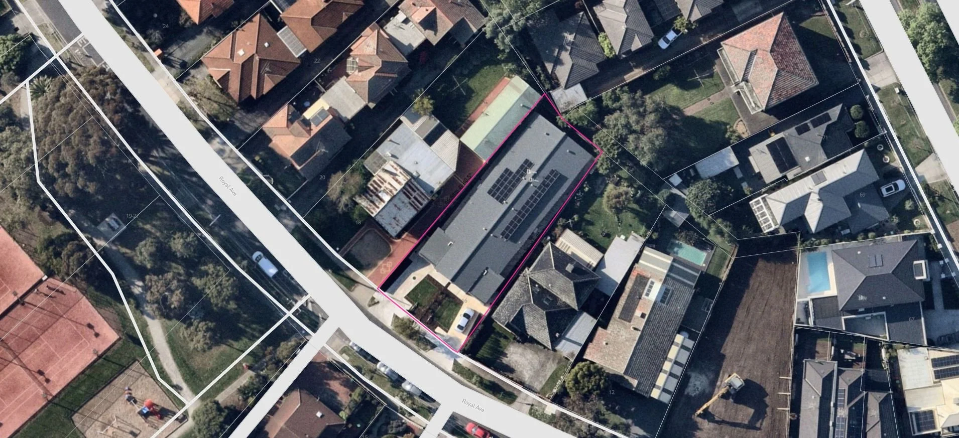 Essendon North - 18 Royal Avenue, Essendon North, VIC 3041 - Townly - 1.jpg