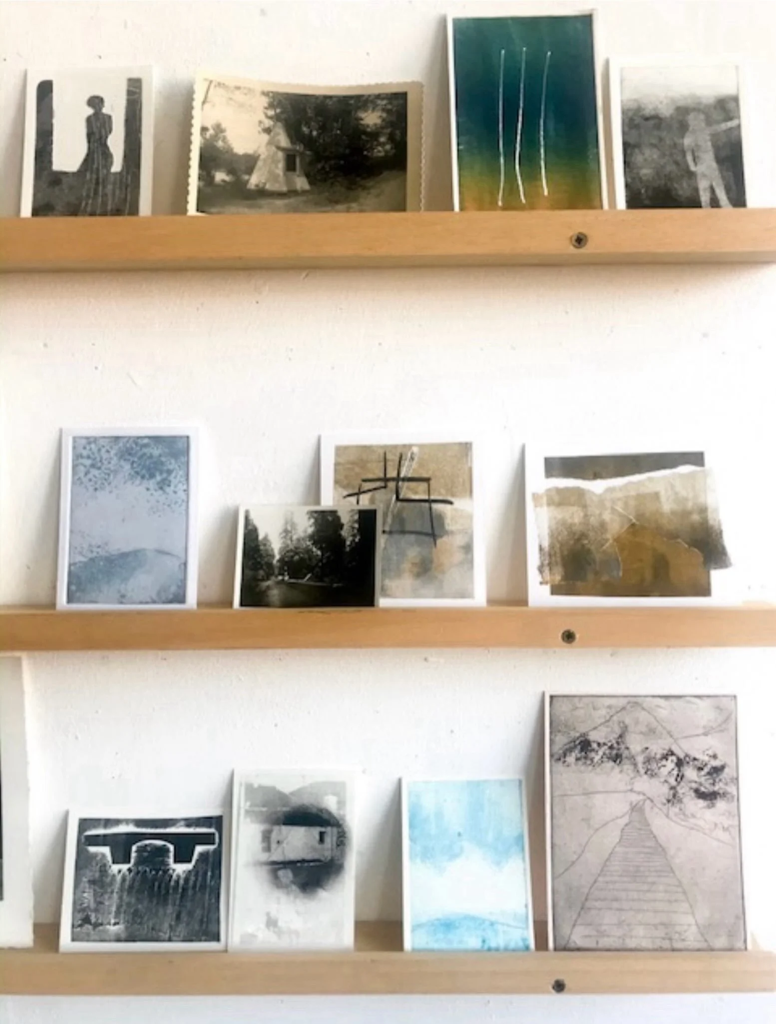 Monotypes, etchings, collagraphs, found photographs

#monotype
#etching
#collagraph
#foundphotograph 
#printmaking