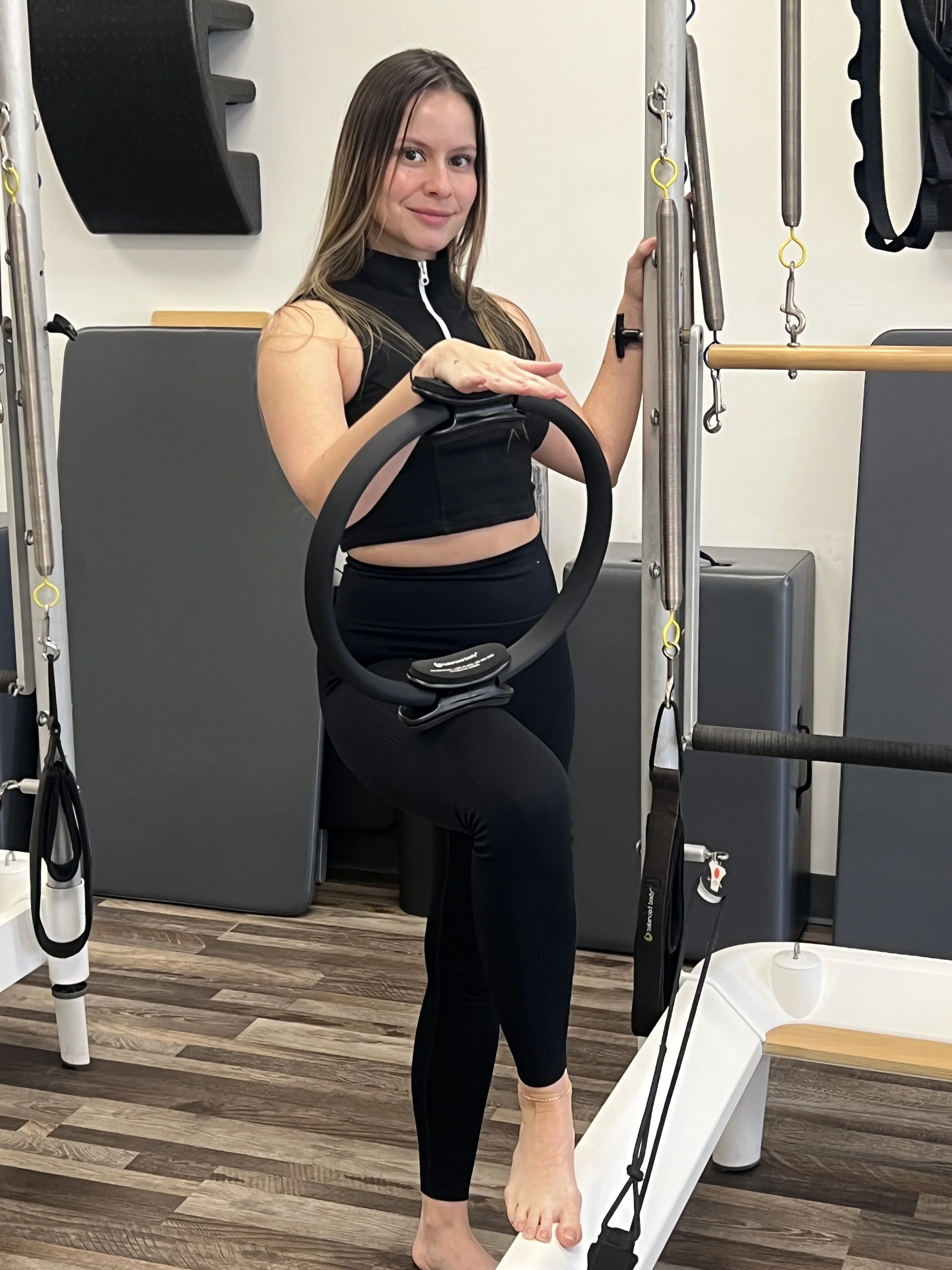 Studio Yam Instructora Laura Uribe