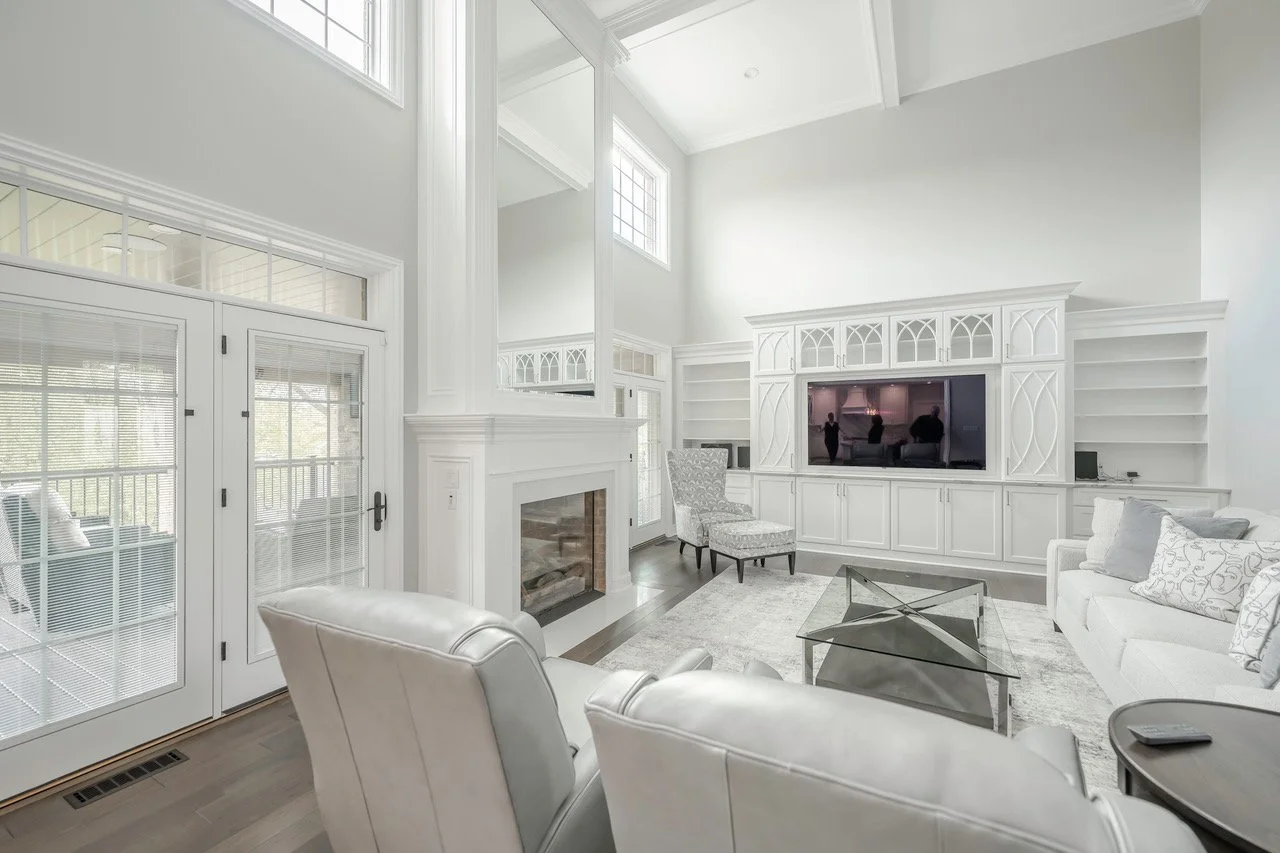 318AbbeyBrookLn-6688-HDR.jpeg