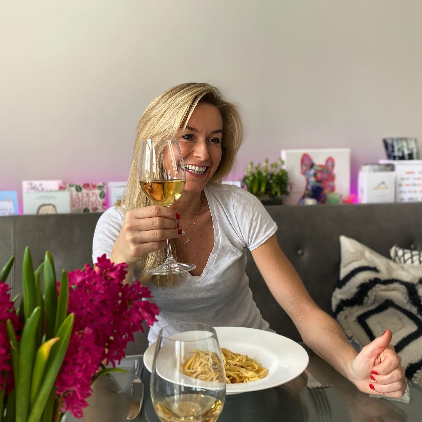 I have had the loveliest birthday weekend over indulging and frankly toxing my body before detoxing for 2 weeks,probably not how you should go into it but I&rsquo;ve loved it ! Thank you to my amazing family friends and clients your  thoughtfulness t