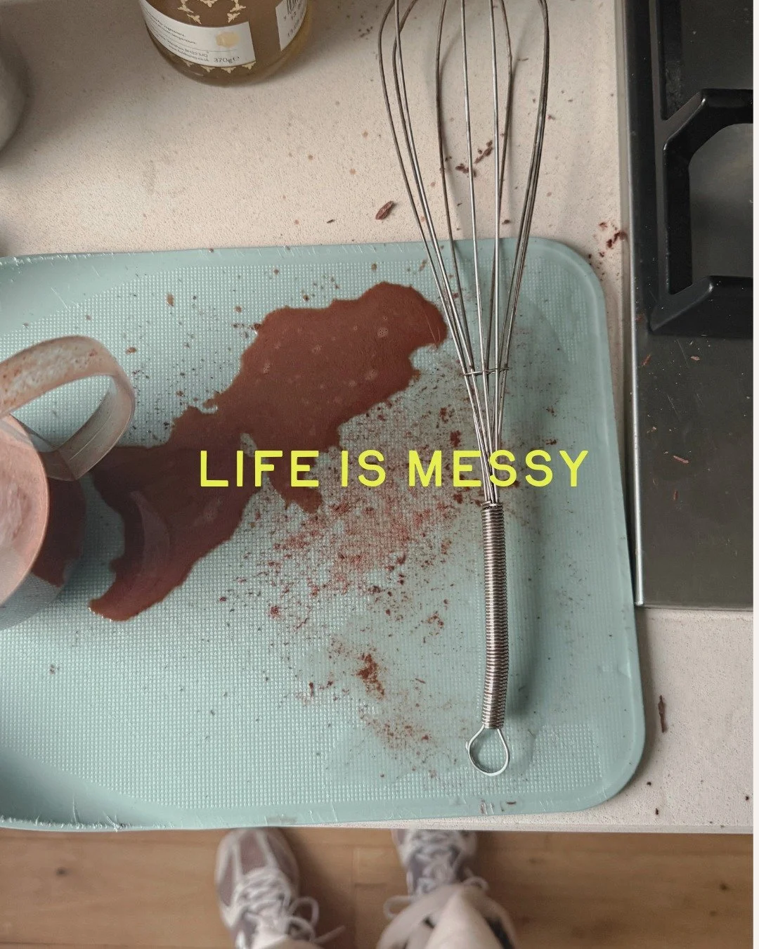 Yesterday, I went for a beach -cacao- walk (IYKYK) with a dear friend who is off on her travels for a 6 week solo adventure. We set intentions of being in more flow with it all. There's an expectation as a brand to show up on the socials and look a c