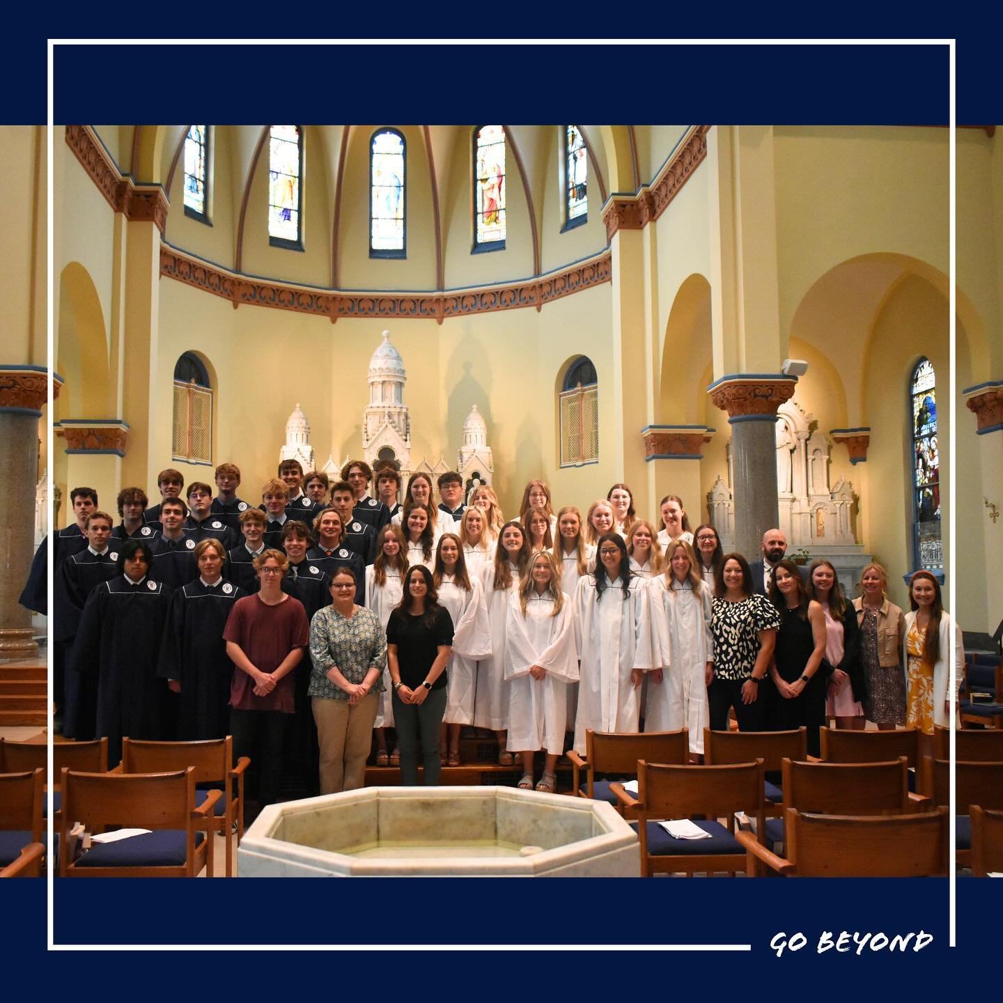 What a wonderful group of OA Alumni, including the newest members, the Class of 2024!

After the Senior Mass, all of the OA alumni who were present during the day gathered for a picture on the altar steps of the Sisters&rsquo; Chapel!