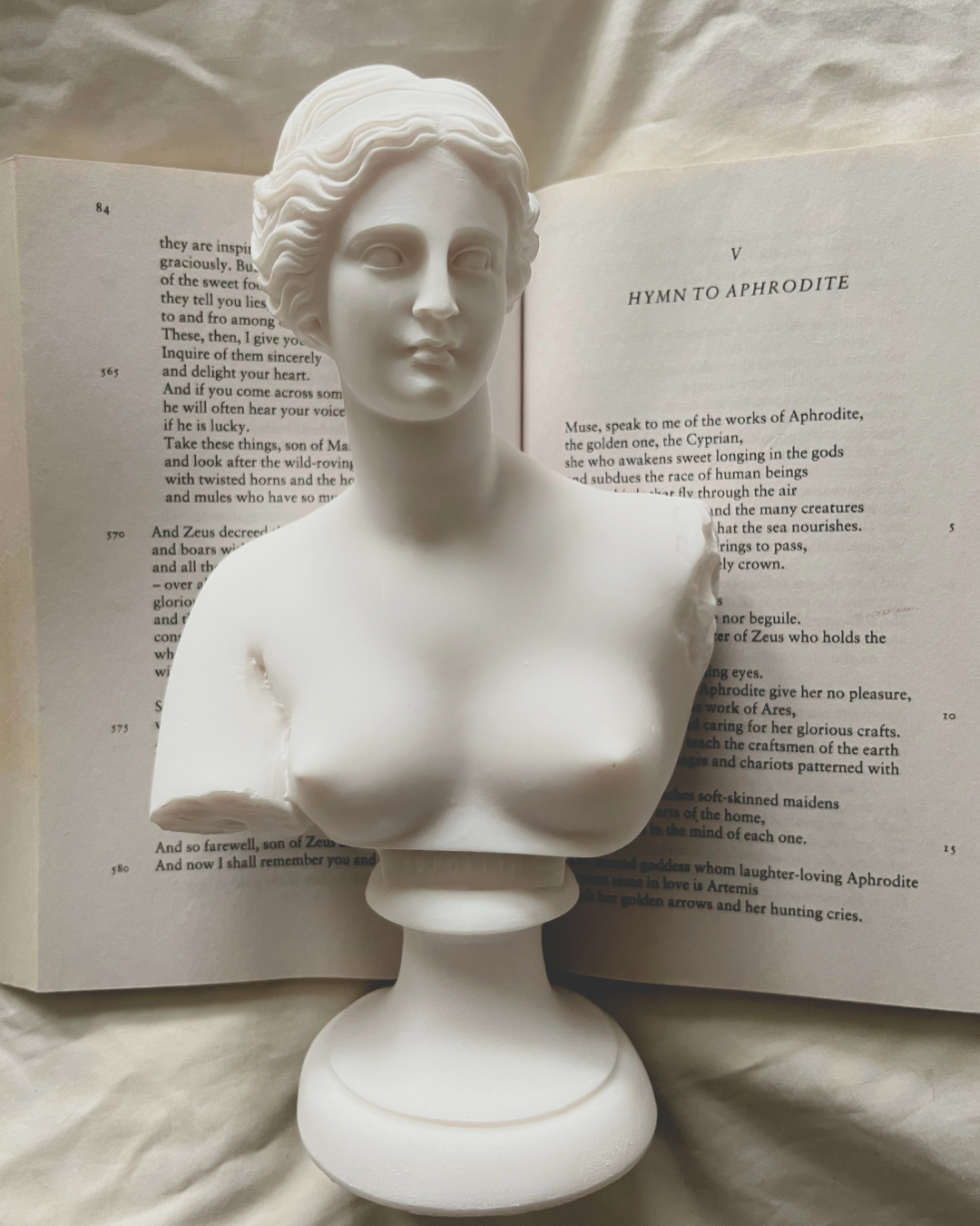 Aphrodite of Melos Bust – Greek Cast Marble Sculpture