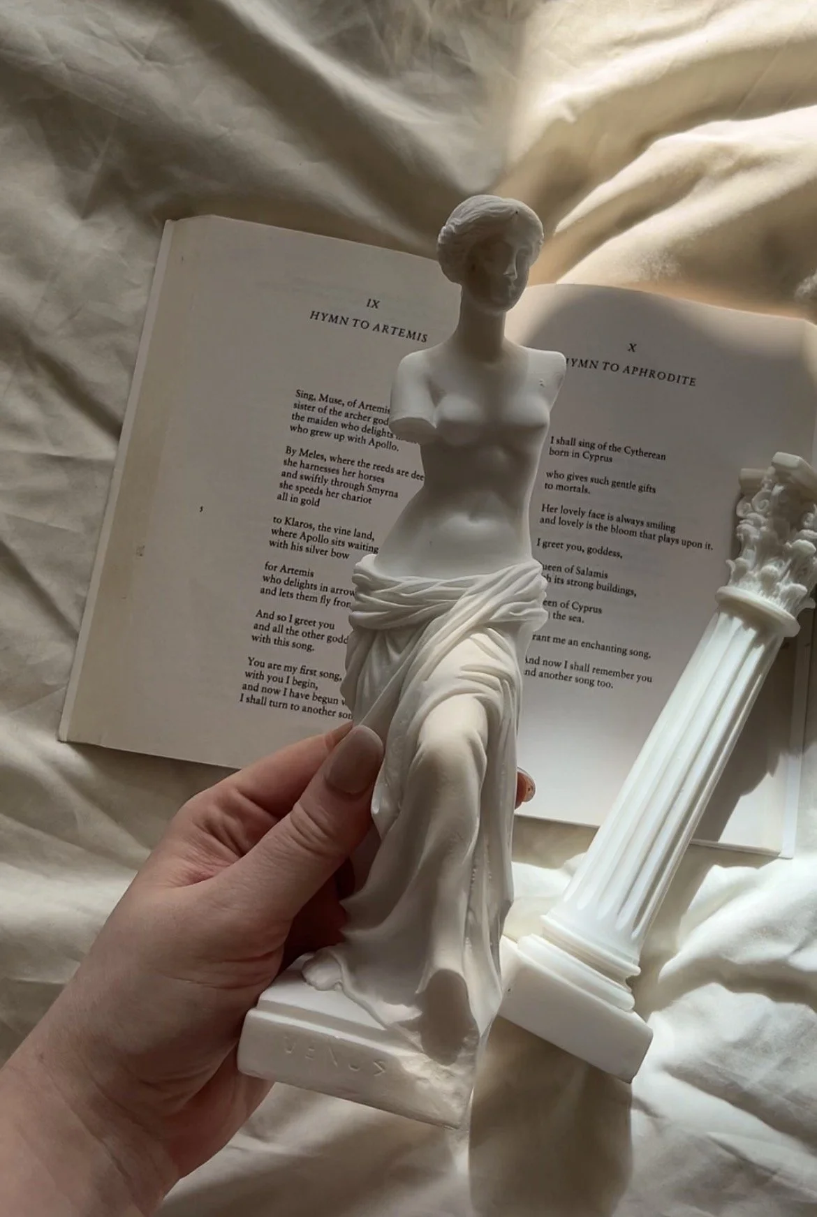 The Venus de Milo Statue (Aphrodite of Melos)