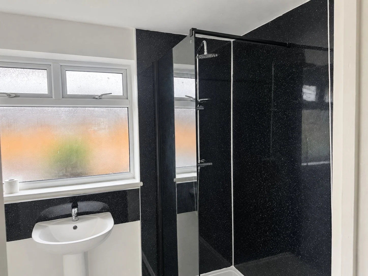 10_Shower_Enclosure.jpg