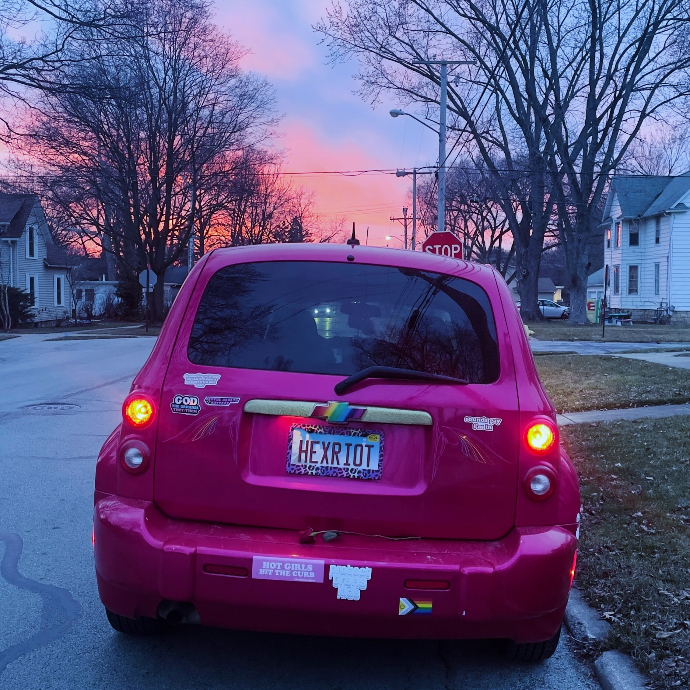 Where should the pink van go next?💗

I book by invite only + word of mouth! 🌈💗☀️🔮 I like being invited out to collab or pop up places because I only go where I&rsquo;m enthusiastically wanted as a queer tarot reading witch + poet. 💗🌈🔮✨ My read