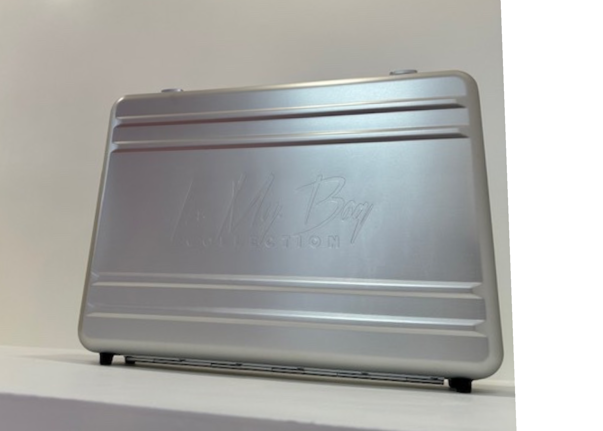 99EB1CB1-0A5D-4180-8FC3-9176693ACAA4