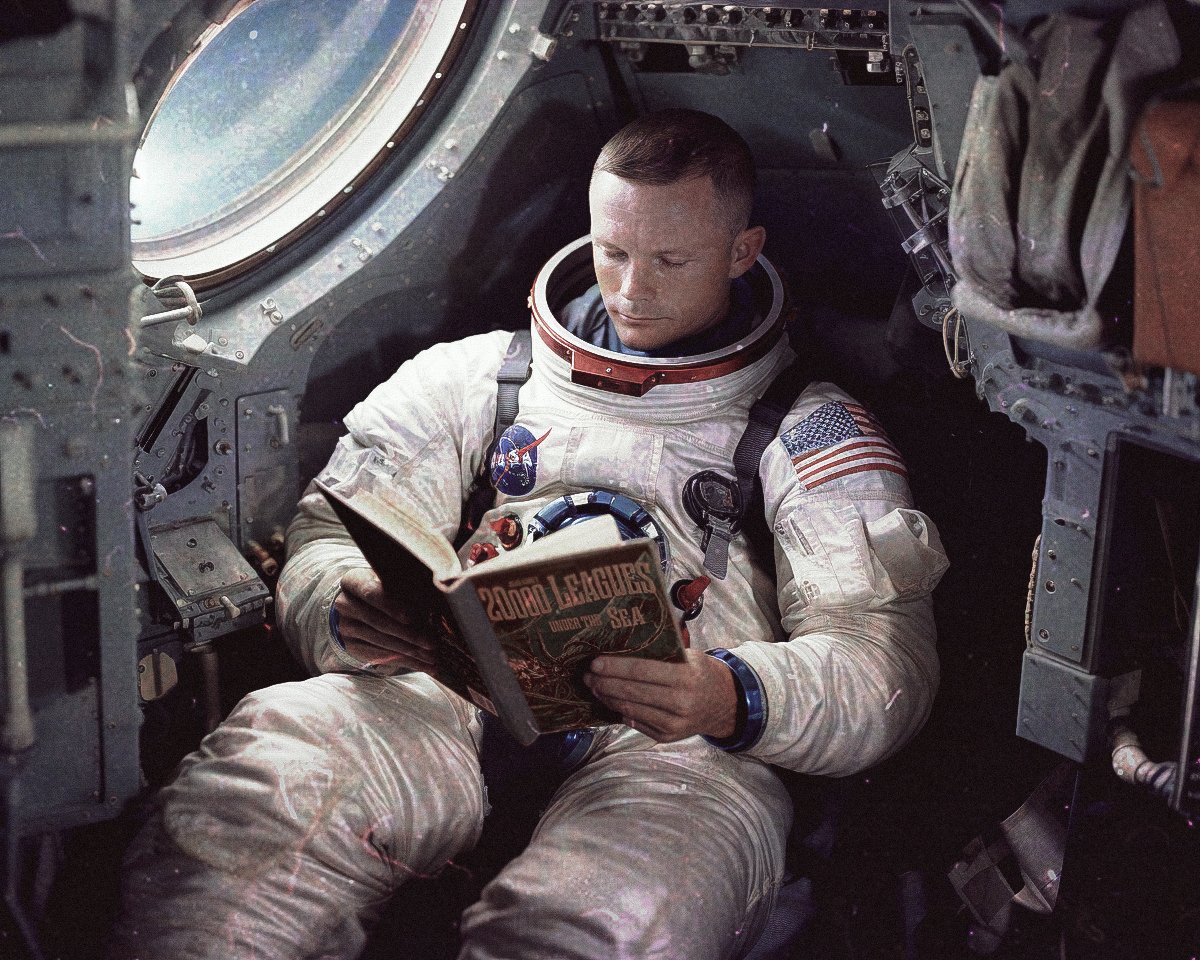 ARMSTRONG_03.jpg