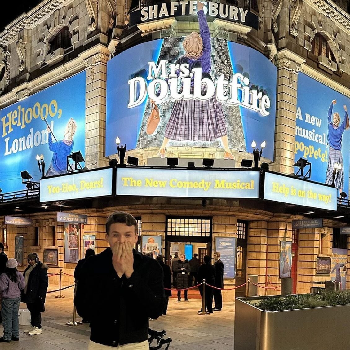 Congratulations to our Jazz teacher @ryanlay__ cast in Mrs Doubtfire. We cannot wait to come &amp; see you in the west-end! 🌟
-
-
-
#platinumacademy #northlondon #enjoyenfield #edmontongreen #winchmorehill  #enfieldtown #barnet #finchley #camden #ca