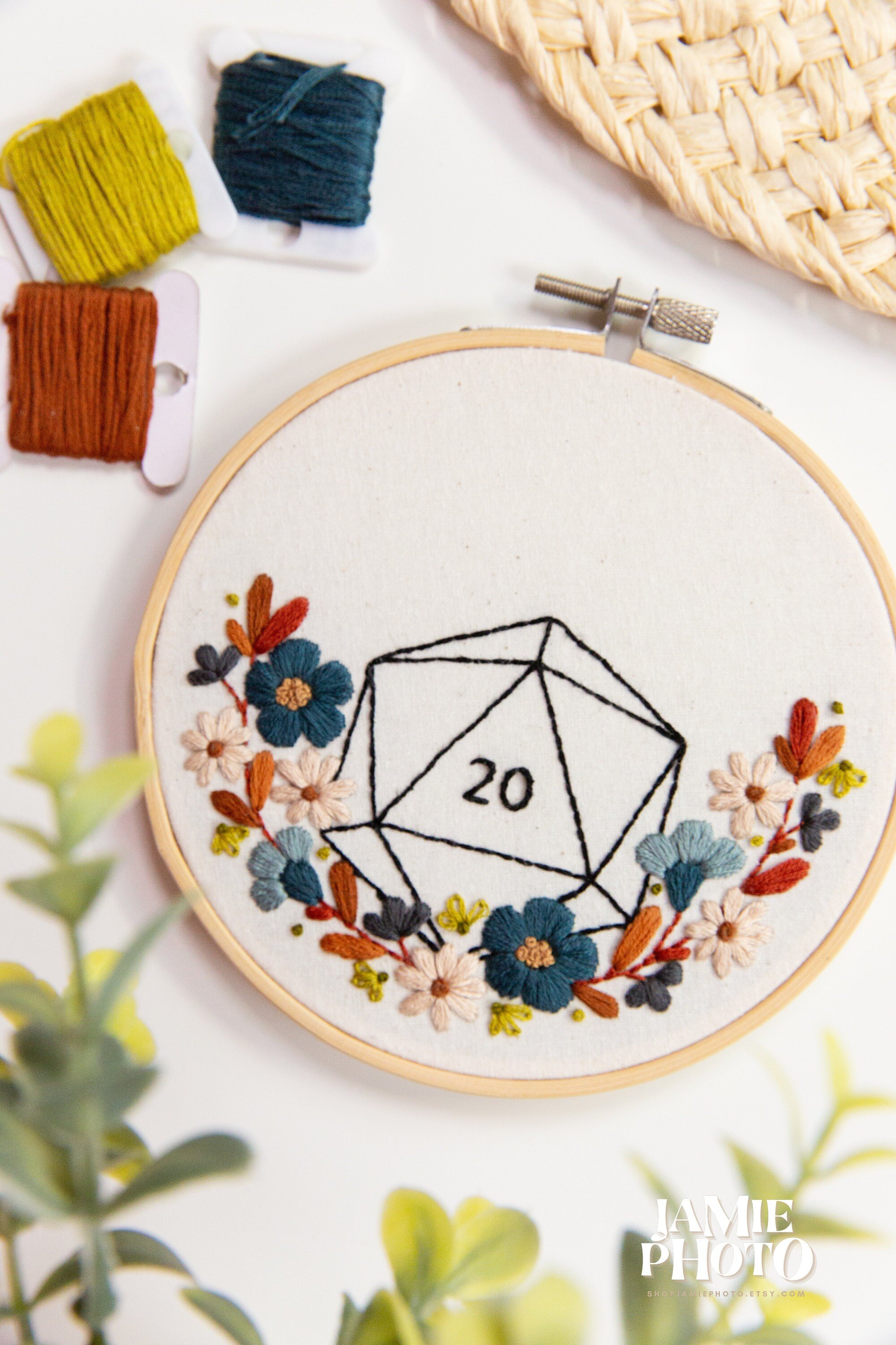https://i.etsystatic.com/24075958/r/il/d4c880/5101960986/il_fullxfull.5101960986_nhw4.jpg