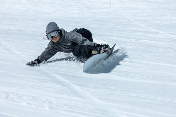 WOMEN’S SNOWBOARDING