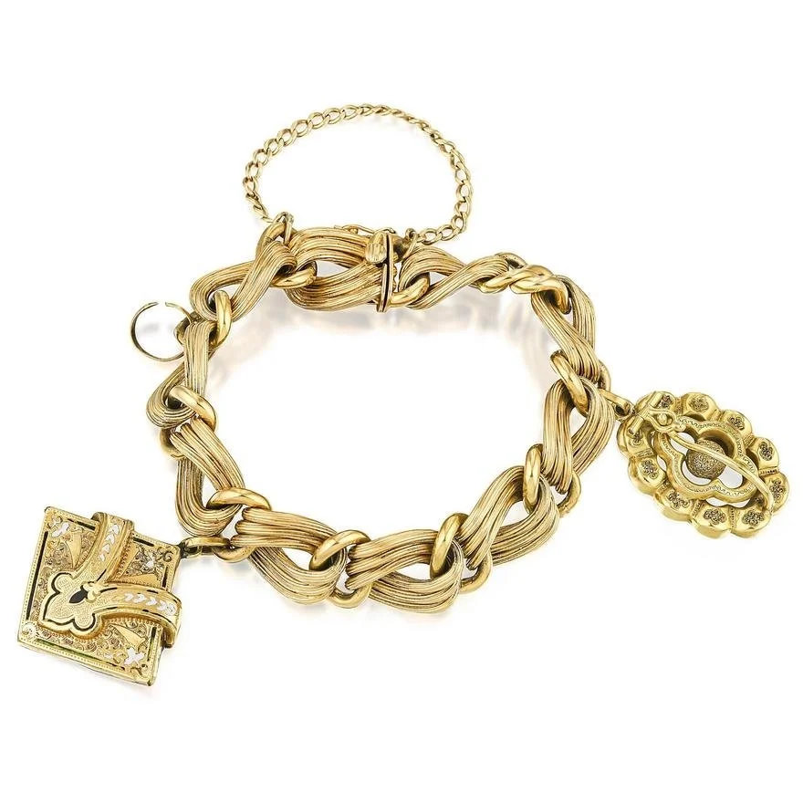 charm bracelet.jpeg
