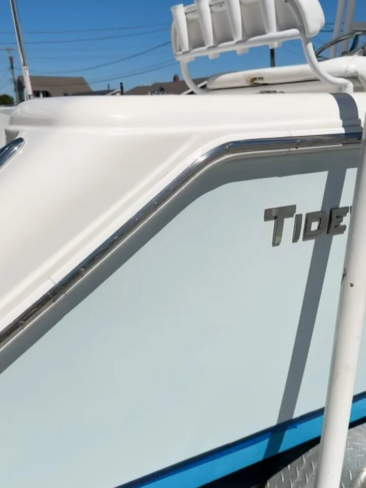 Premier detail completed✨🪞

Contact Us: 
📞 (609)-354-7041
📧 info@starboardcleaning.com

Our Website link is in our bio!

#starboardcleaning #marinalife⚓️ #starboard  #boatdetailing #southjersey
