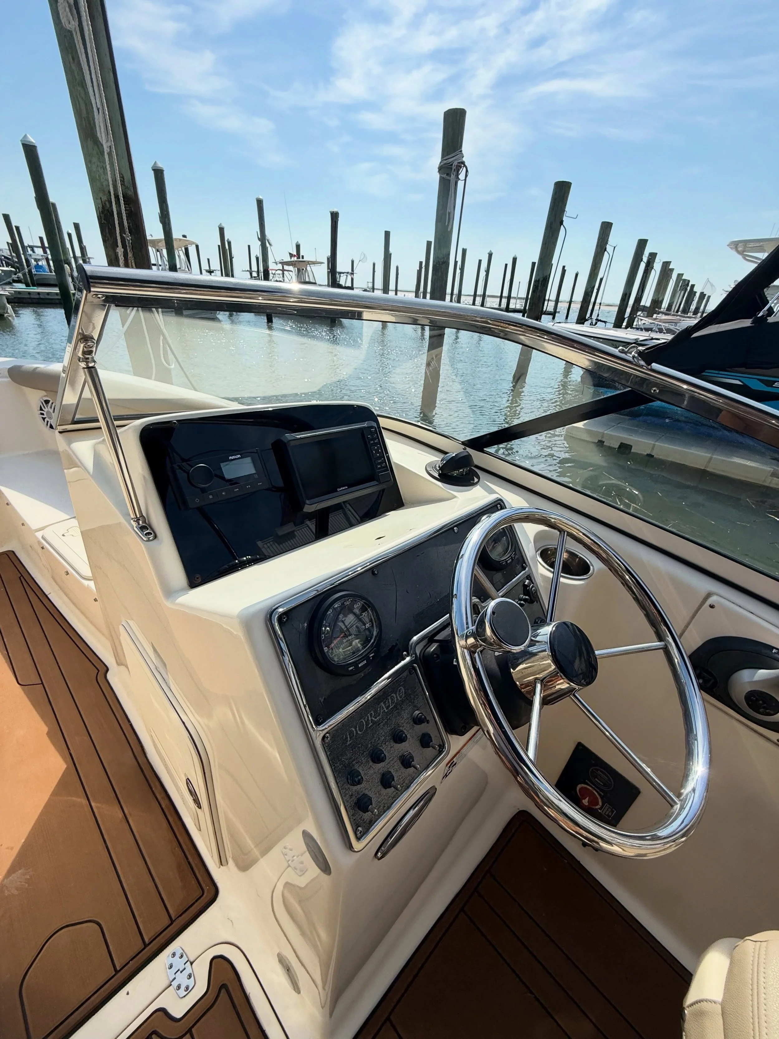Topside detail completed on this 21ft scout✨🧼 

Contact Us: 
📞 (609)-354-7041
📧 info@starboardcleaning.com

Our Website link is in our bio!

#starboardcleaning #marinalife⚓️ #starboard  #boatdetailing #southjersey