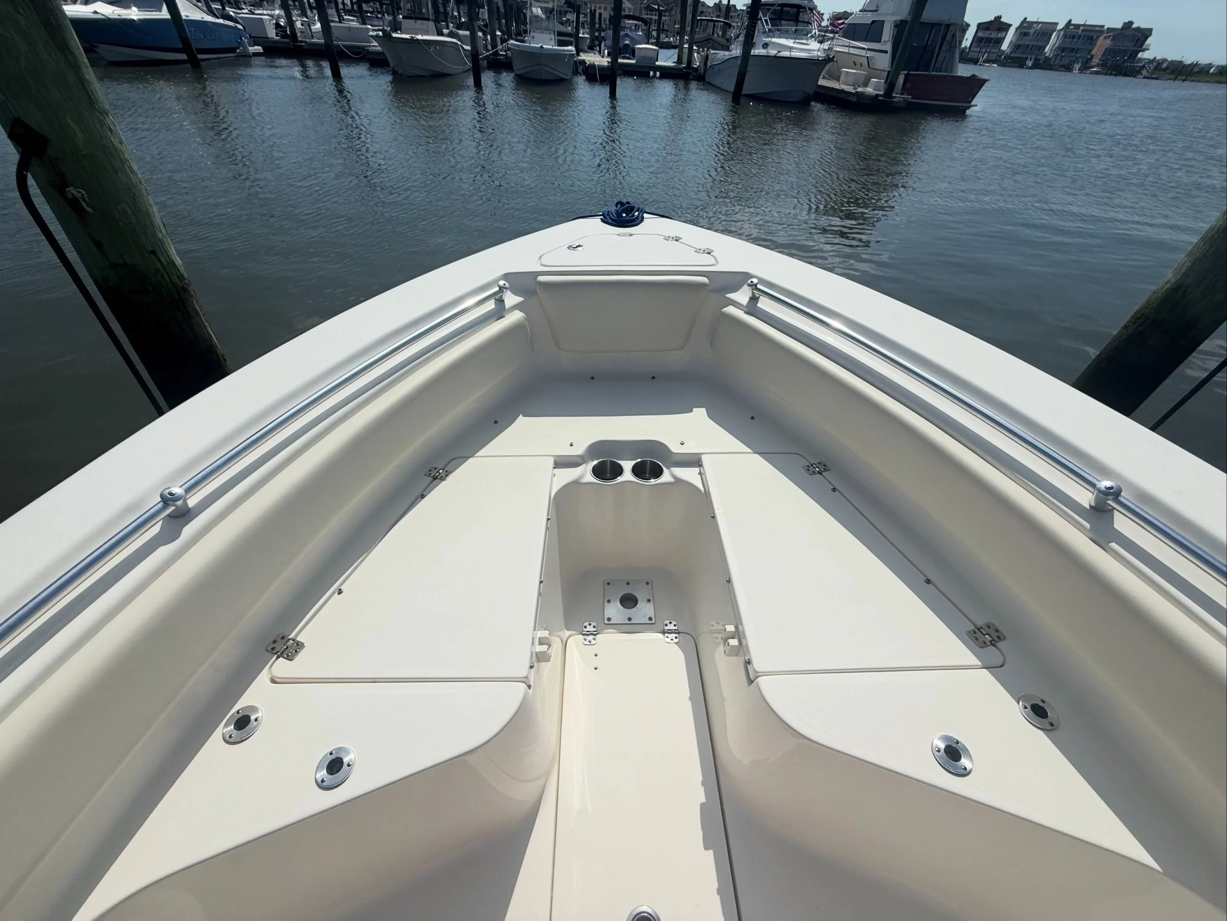 Topside detail completed on this 21ft Robalo✨⚓️

Contact Us: 
📞 (609)-354-7041
📧 info@starboardcleaning.com

Our Website link is in our bio!

#starboardcleaning #marinalife⚓️ #starboard  #boatdetailing #southjersey