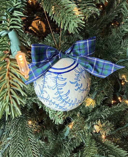 Scrolling Vines detail_Shanna Masters Designs_WEB.jpg