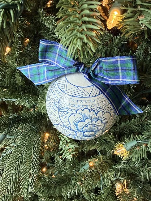 Peony Links 2 detail_WEB.jpg