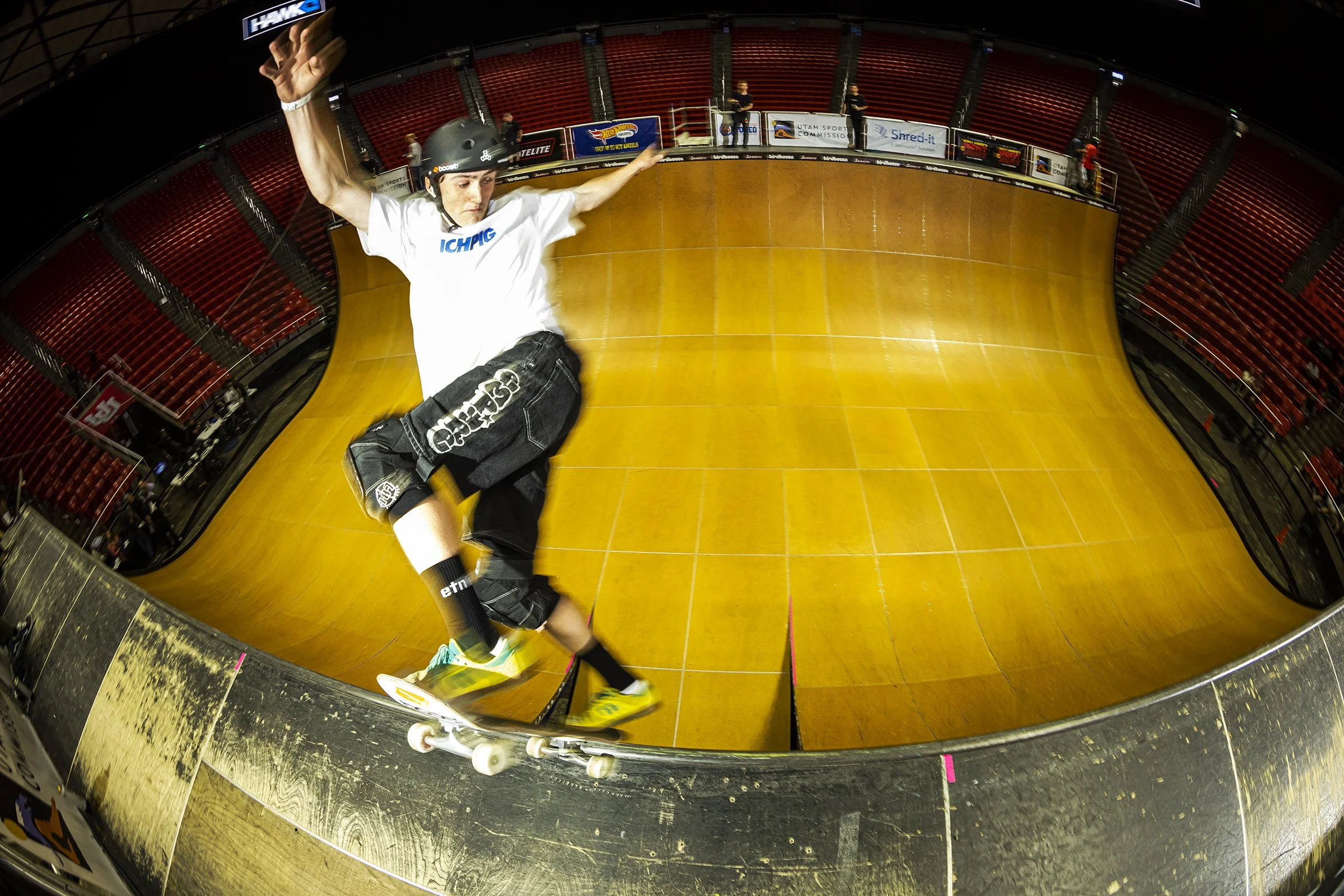 KeeferWilson_FrontsideBluntslide1_SaltLake_Swift2024 copy.jpg