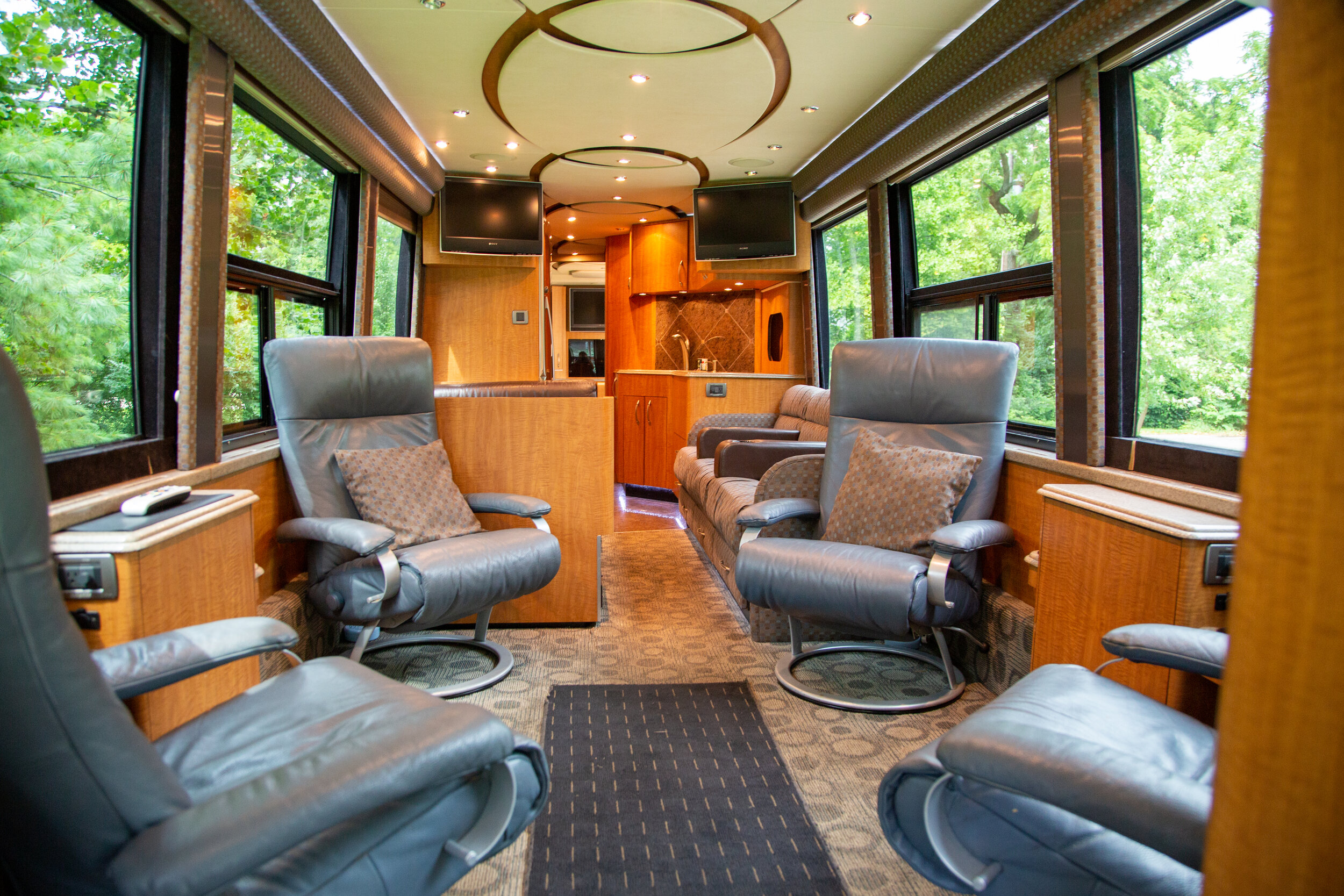 Luxury Charter Bus Rental — Coach Quarters