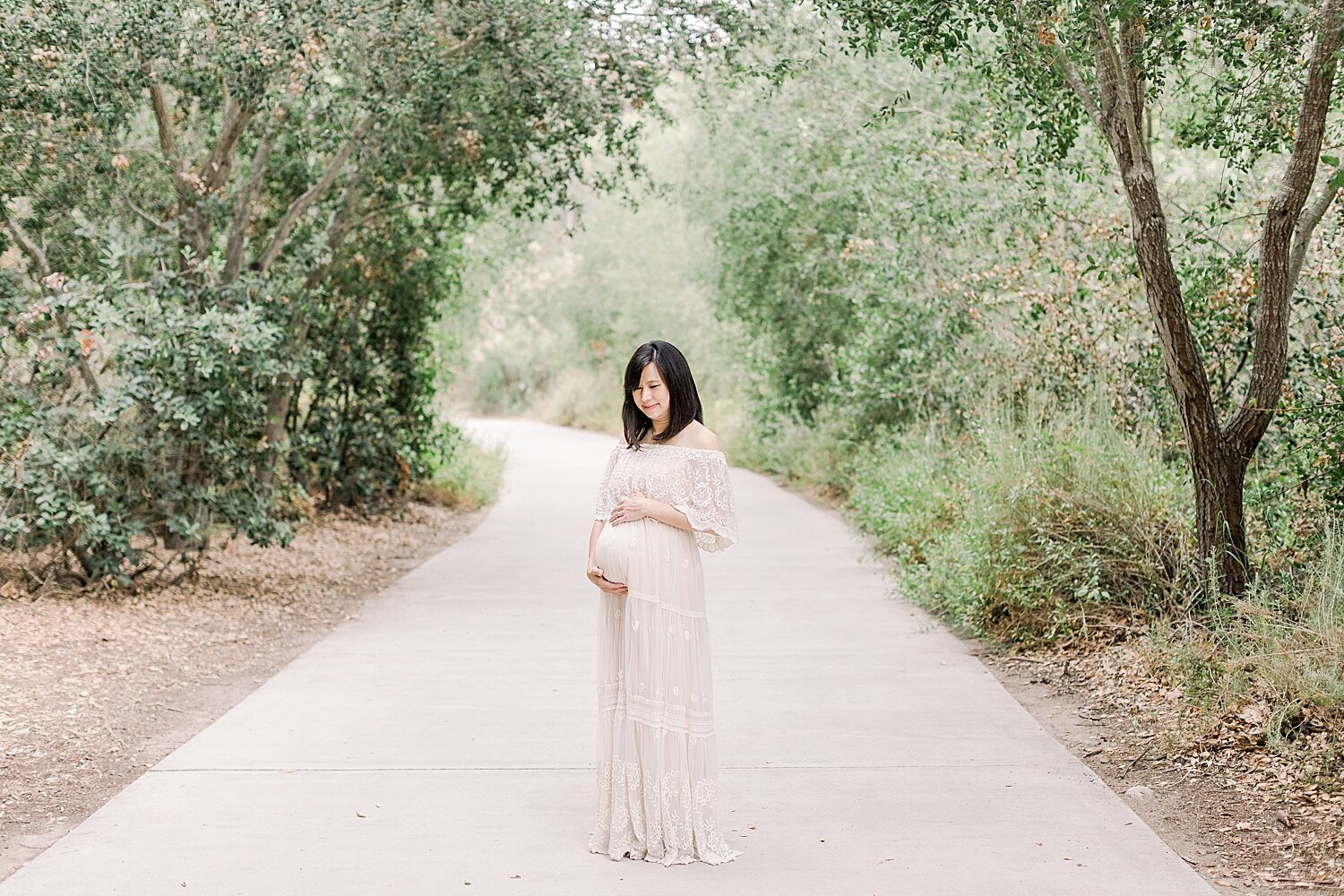 Maternity session at Serrano Creek Park in Orange County, CA. Photo by Ambre Williams Photography.