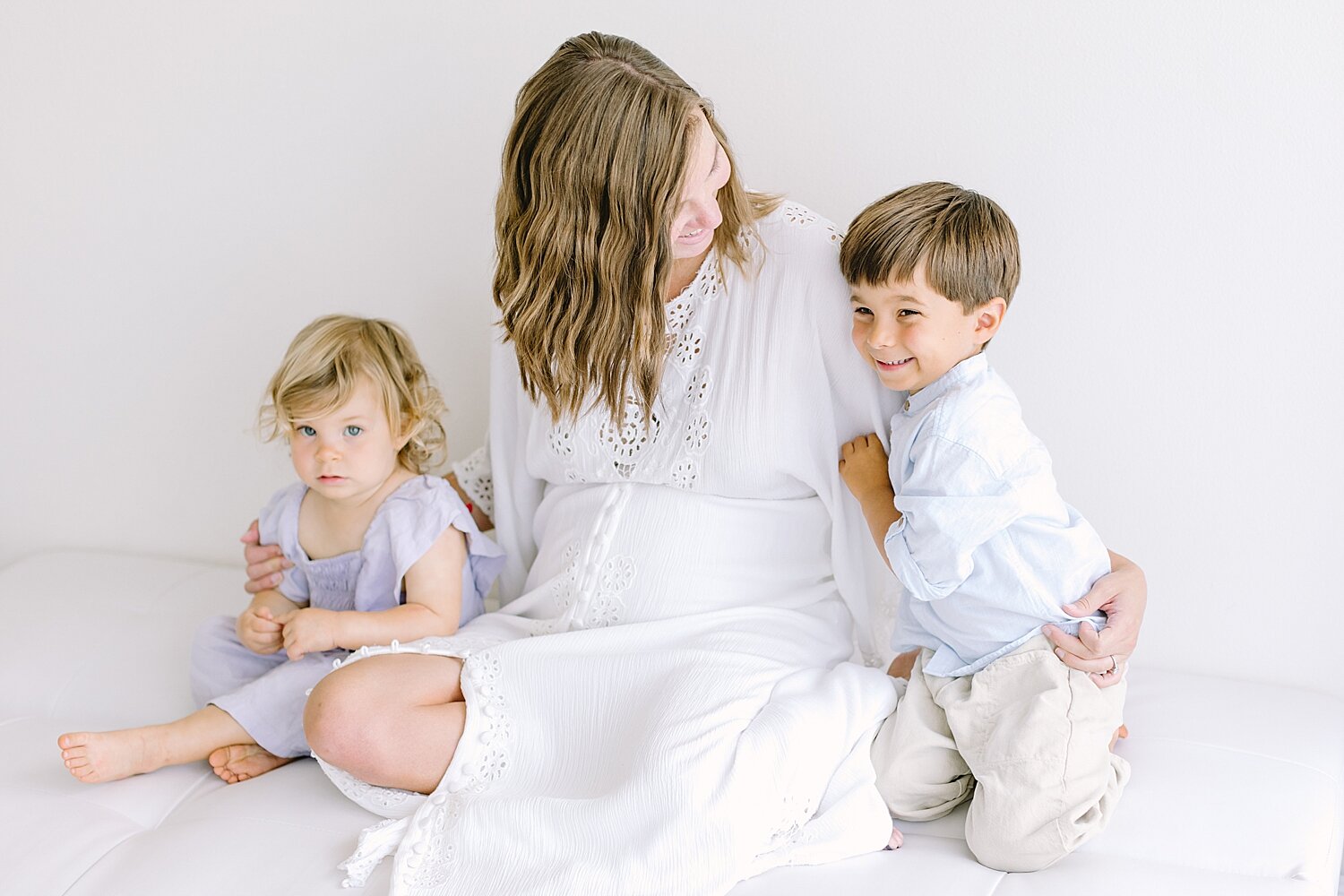 Mom with her son and daughter | Ambre Williams Photography