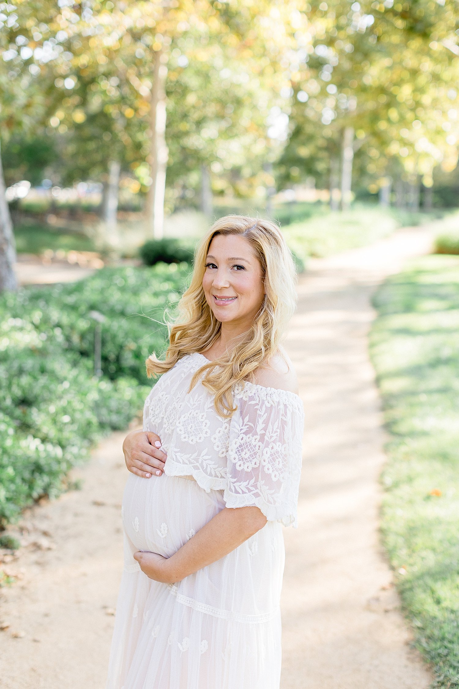 Sunset maternity session at the Jeffrey Trail. Photo by Ambre Williams Photography.