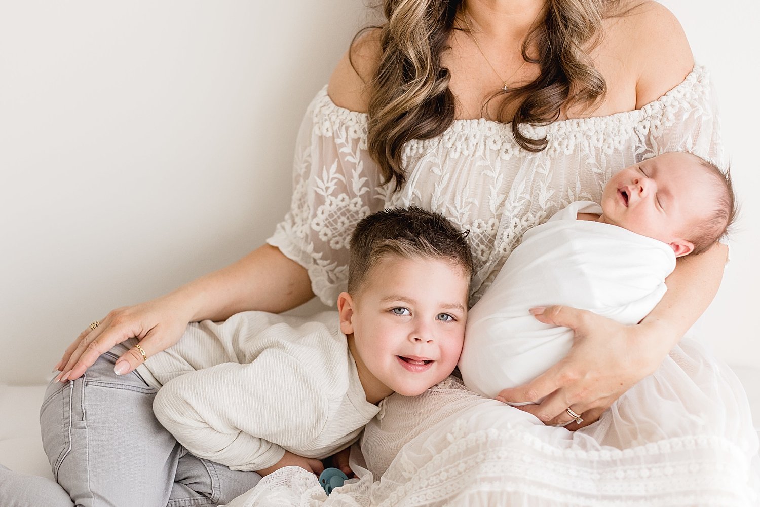Mom with her two boys | Ambre Williams Photography