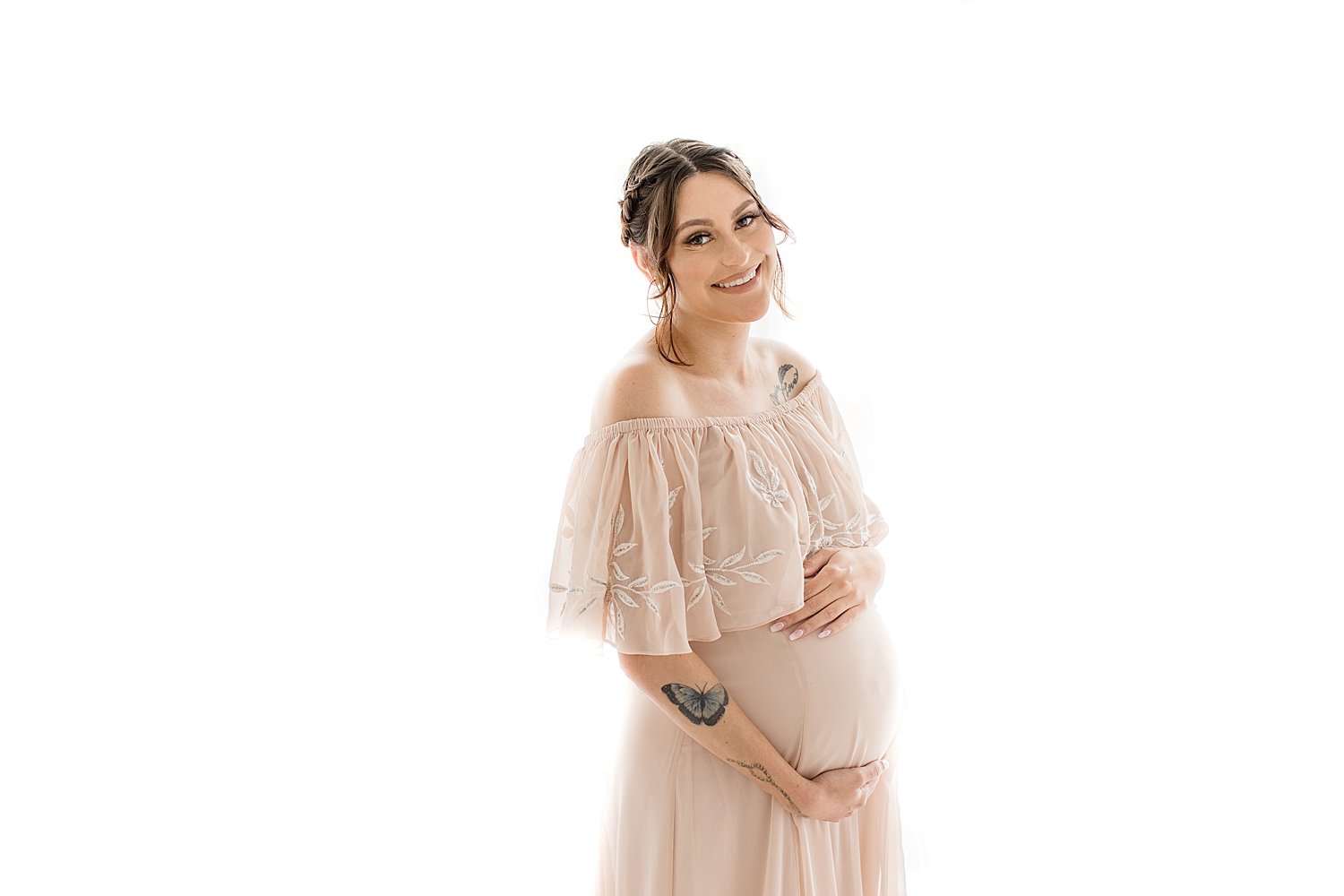 Intimate maternity session in beautiful long dress with photographer Ambre Williams 
