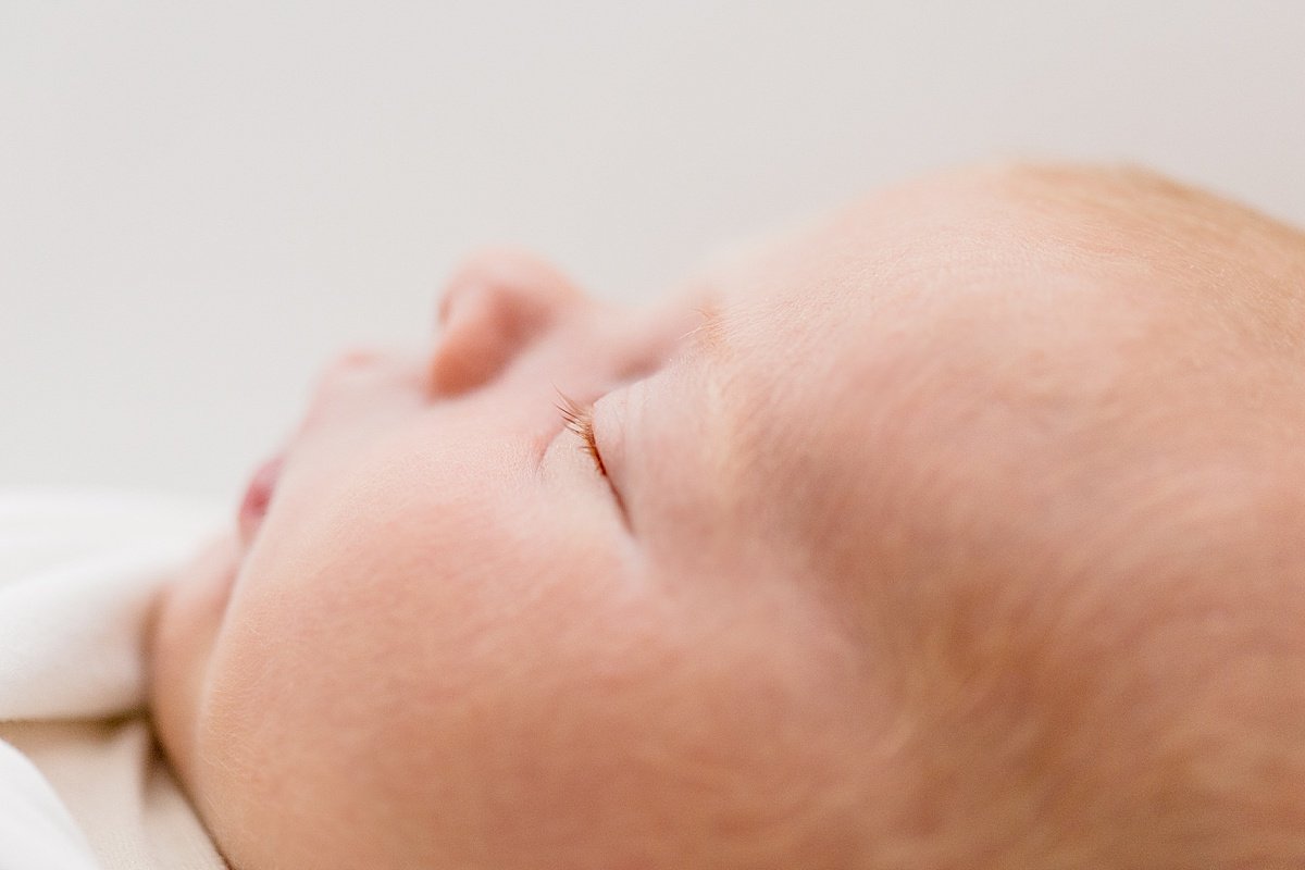 Close-Up Shot of Newborn baby during Studio Session at Newport Beach | Ambre Williams Photography
