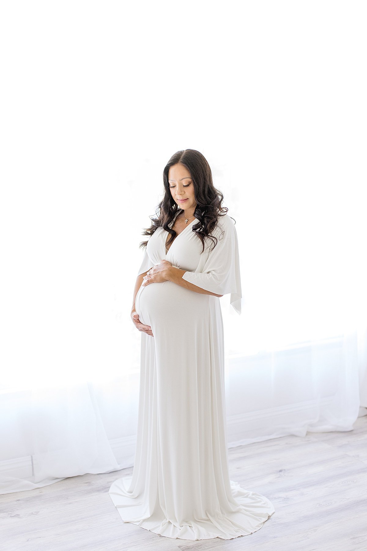 Maternity Portrait Session in Newport Studio with Ambre Williams Photography