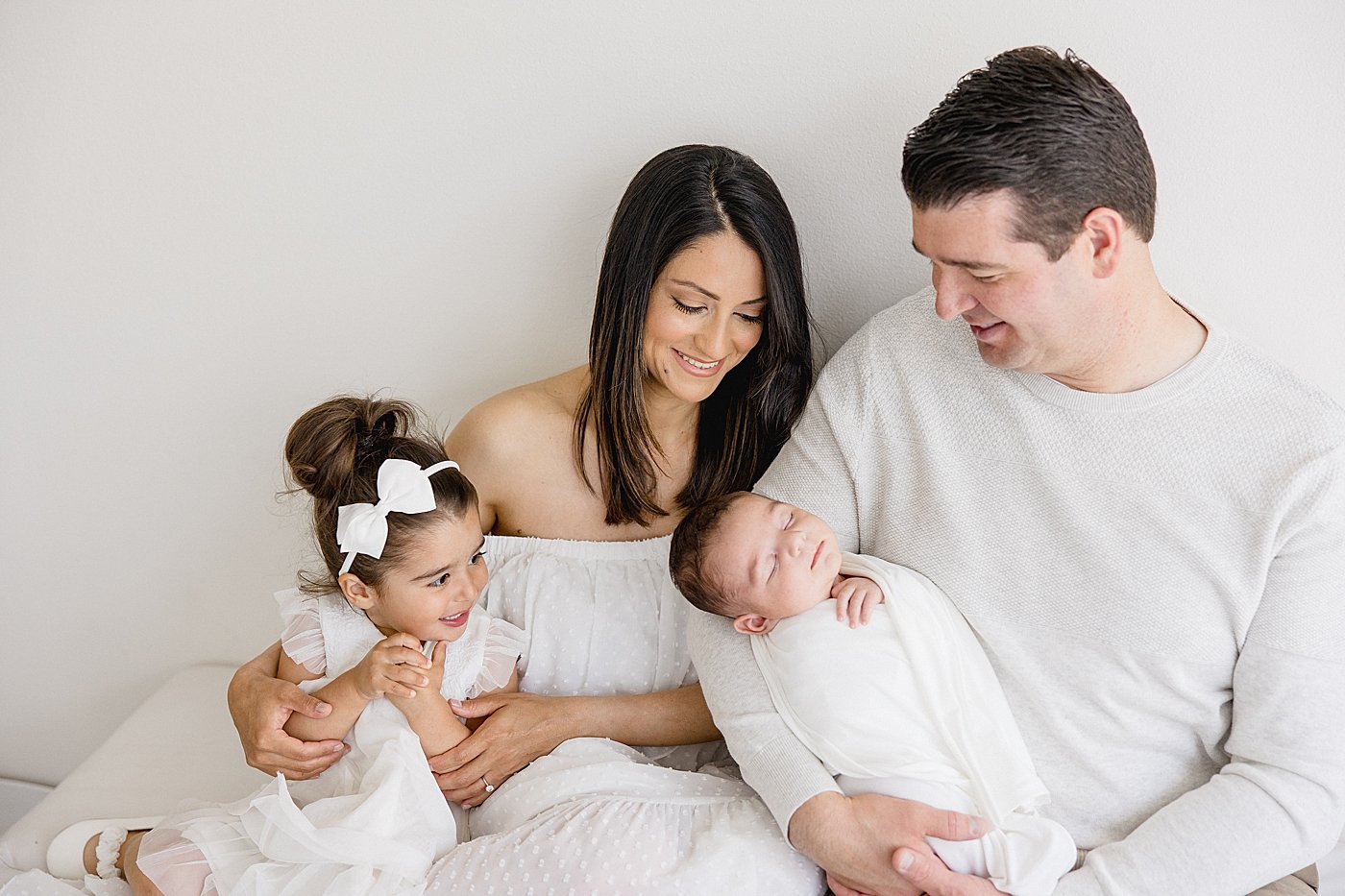Newborn Session With Family In Newport Beach | Ambre Williams Photography