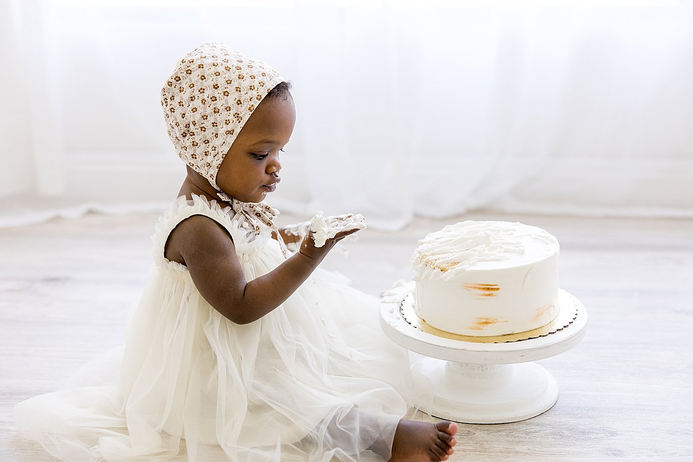 Baby Girl's One Year Cake Smash with Ambre Williams Photography