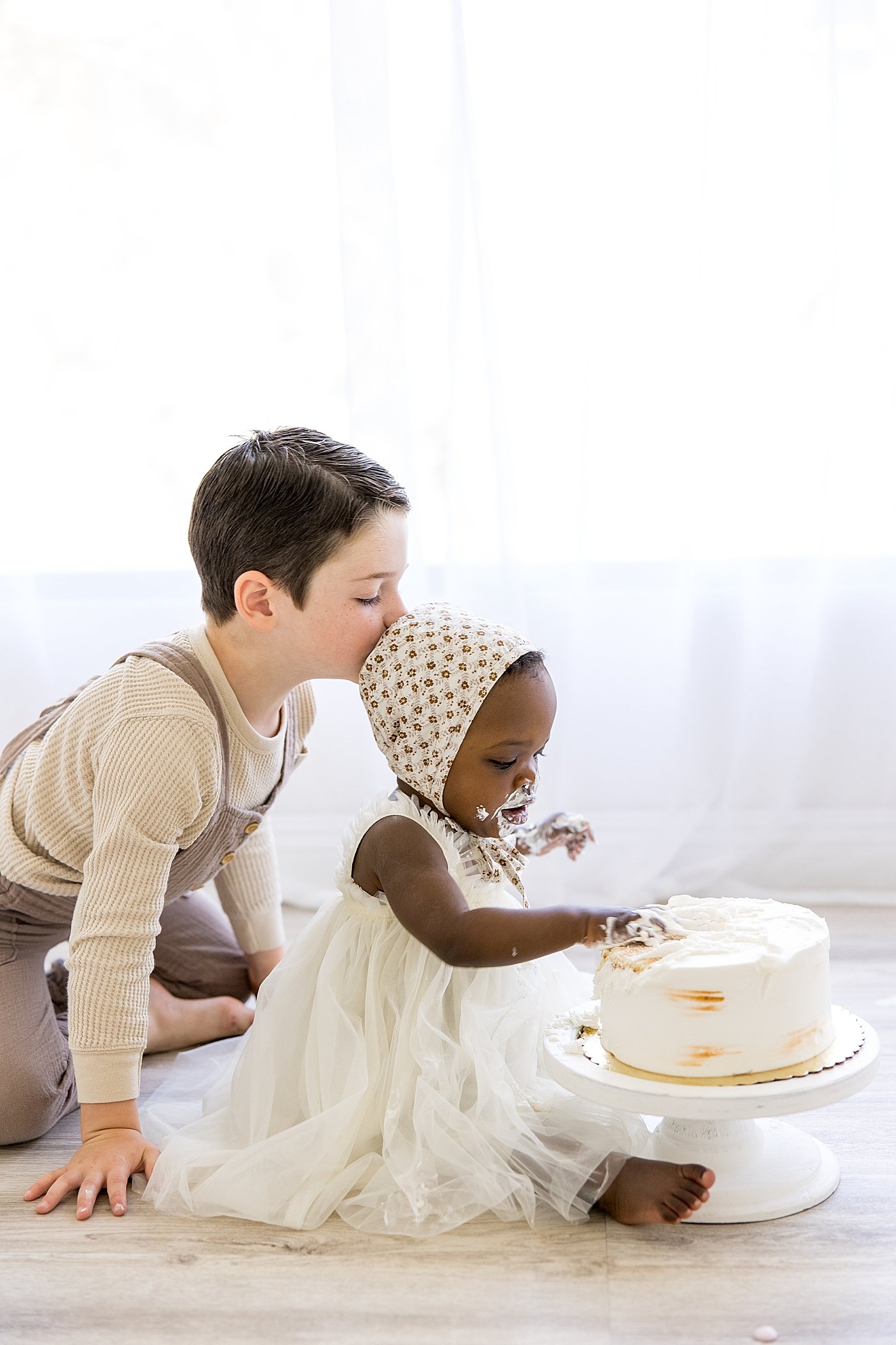 In Studio One Year Cake Smash | Ambre Williams Photography