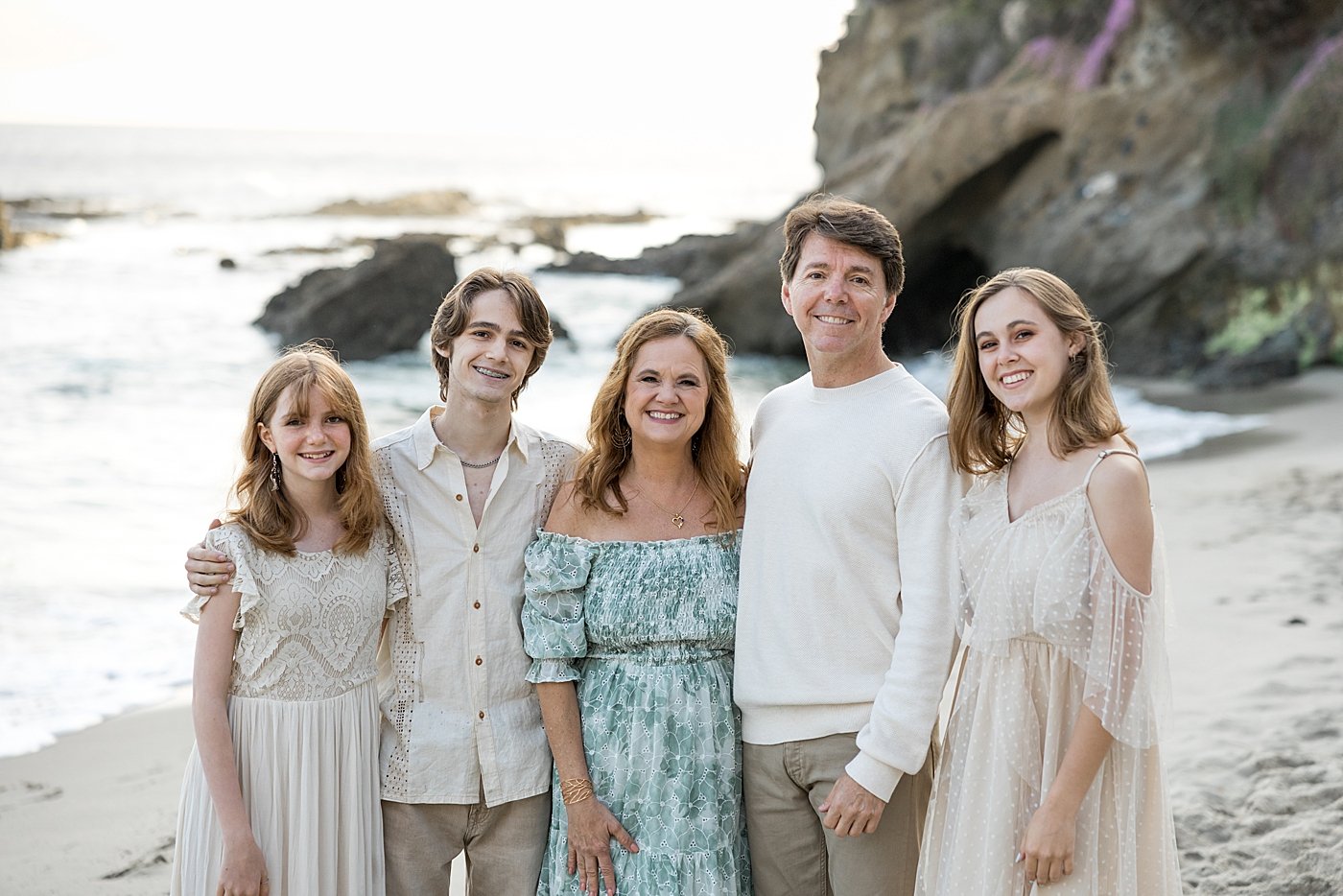 Family Portrait Session in Laguna Beach | Ambre Williams Photography