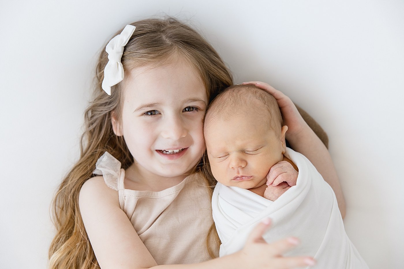 Baby Boy with Big Sister in Newport Beach | Ambre Williams Photography