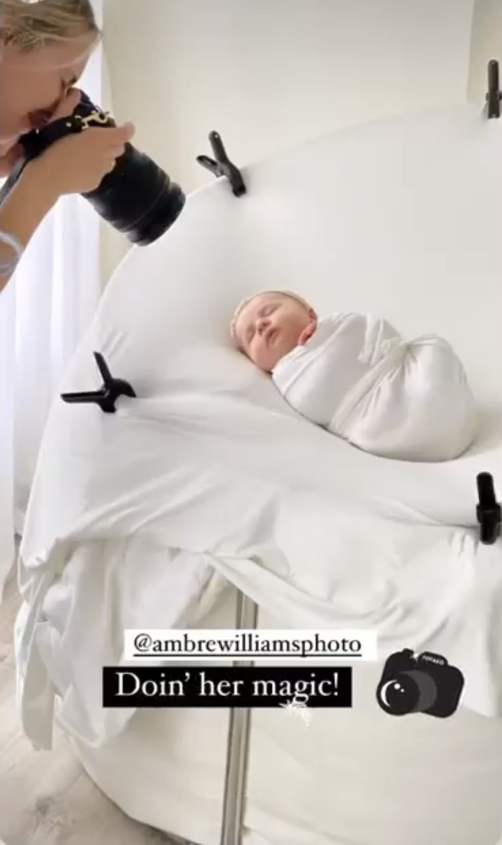 Newborn Portrait Session in Studio with Ambre Williams Photography