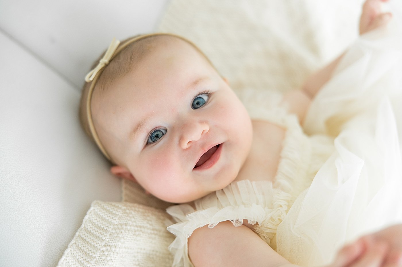6 Month Baby Girl Milestone Portraits | Ambre Williams Photography
