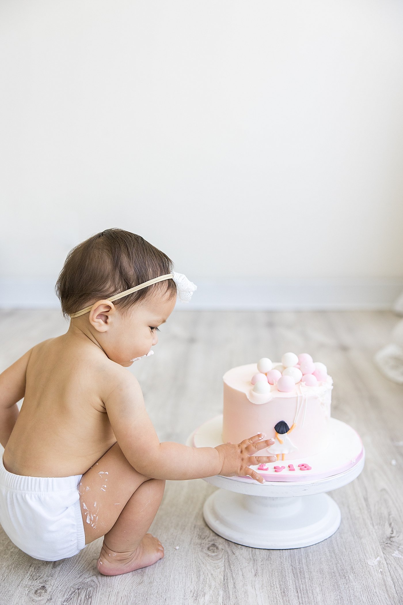 1 Year Old Baby Girl Cake Smash Session | Ambre Williams Photography
