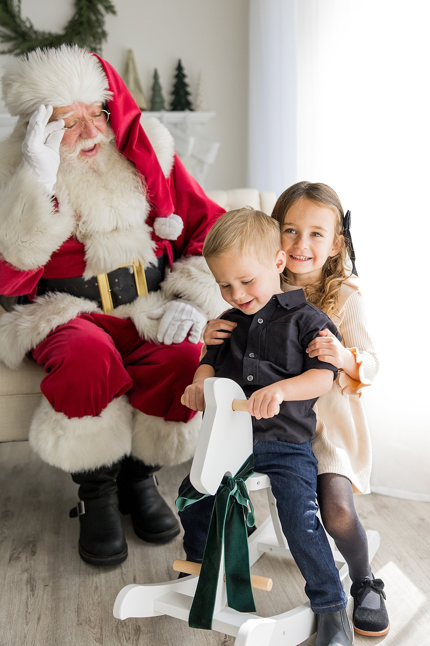 In Studio Santa Session with Ambre Williams Photography